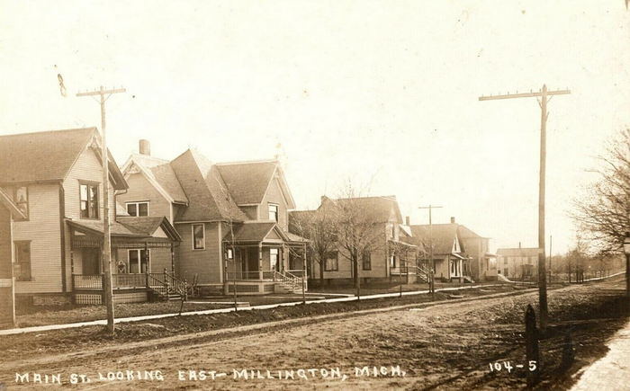 Millington - Old Postcard (newer photo)